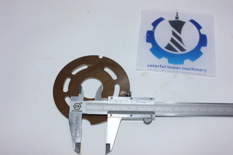 Hydraulic pump valve plate
